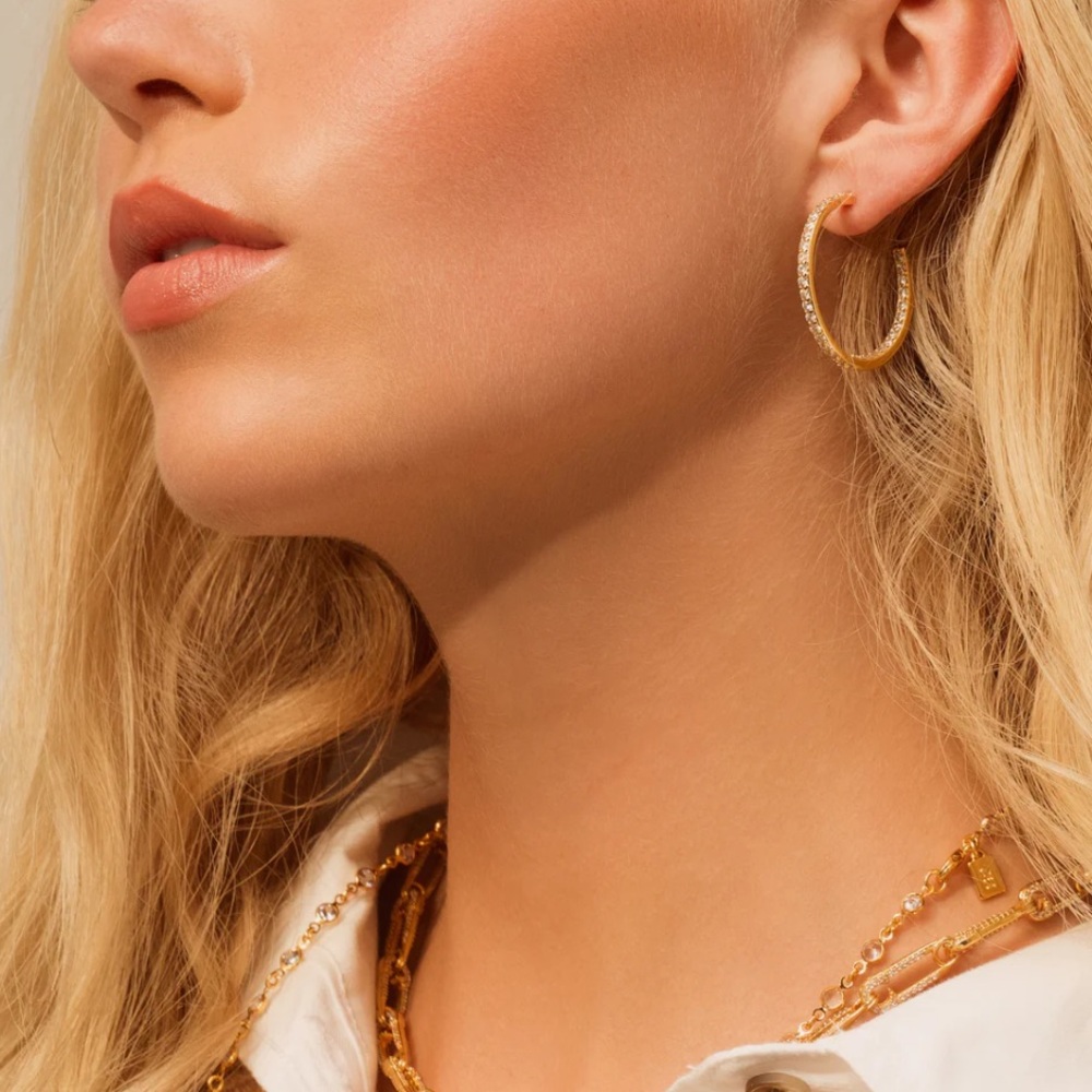 CRYSTAL HAZE Sparkle Hoops